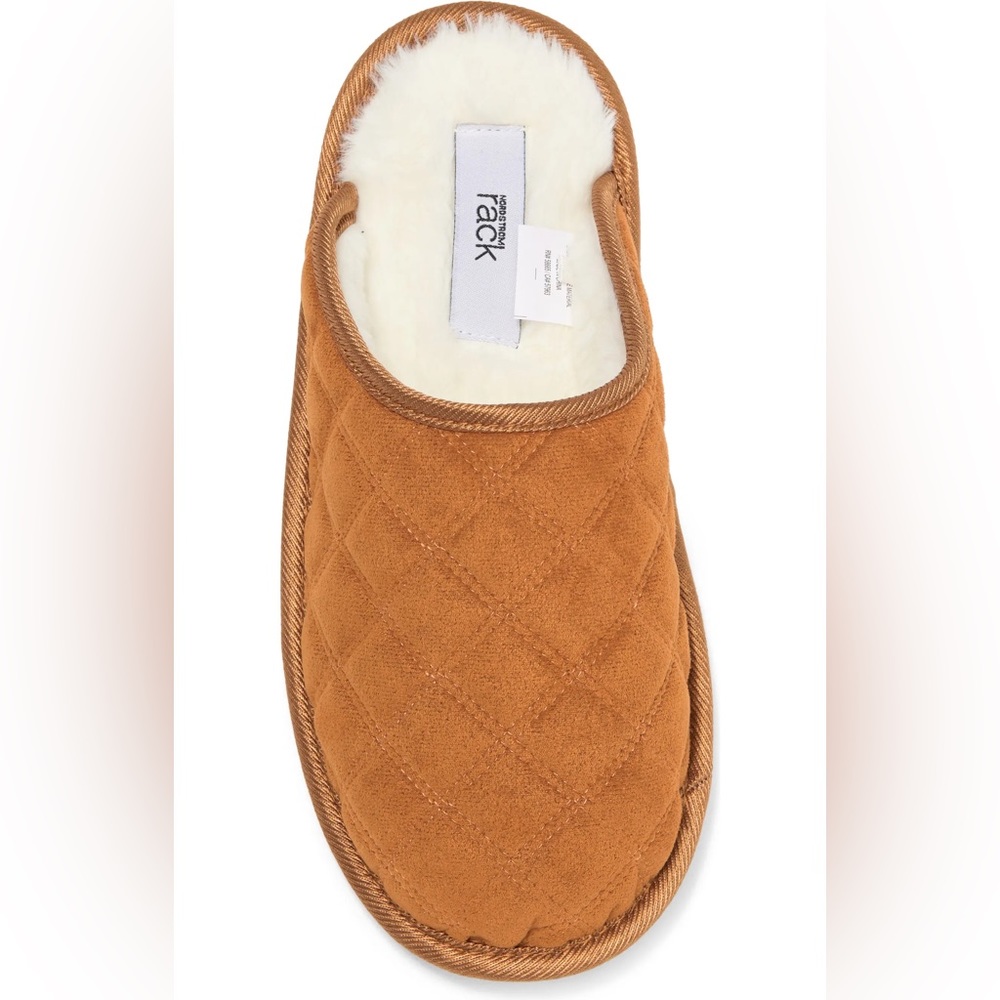 NWT Gia Quilted Slippers